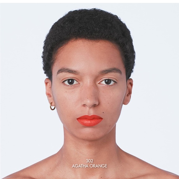 🆕Gucci Satin Lipstick shade 302 Agatha Orange - Picture 2 of 6